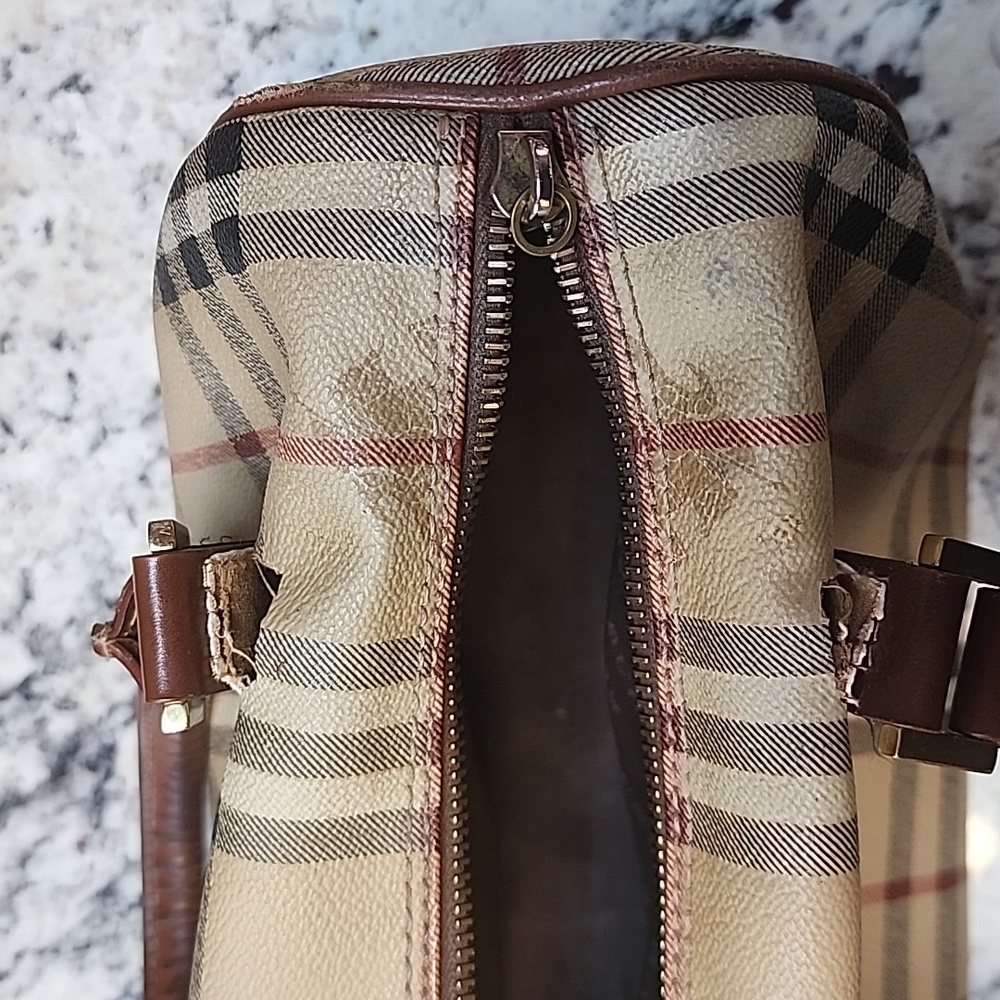 Burberry Beige and Brown Checkered Handbag - Picture 7 of 7